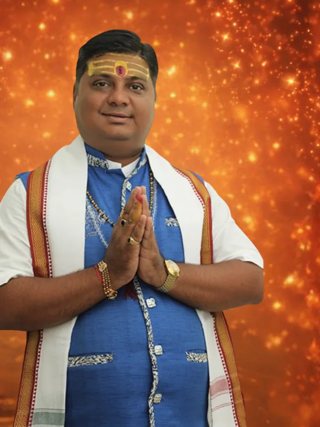 Jyotishi Kirtibhai, Vedic pandit, greeting with folded hands